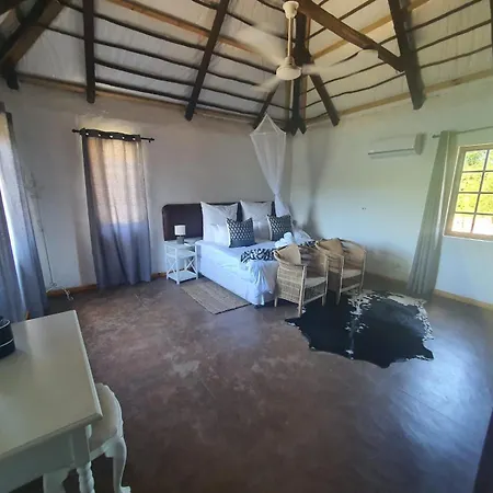 Rain Farm Game Lodge Shakaskraal Exterior photo