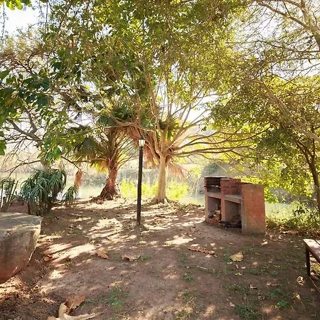 Rain Farm Game Lodge Shakaskraal Exterior photo
