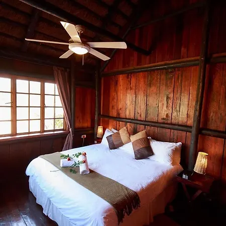 Rain Farm Game Lodge Shakaskraal Exterior photo