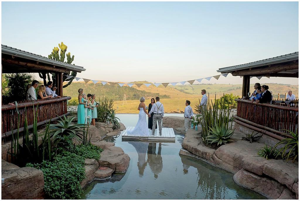 Lodge Rain Farm Game Shakaskraal